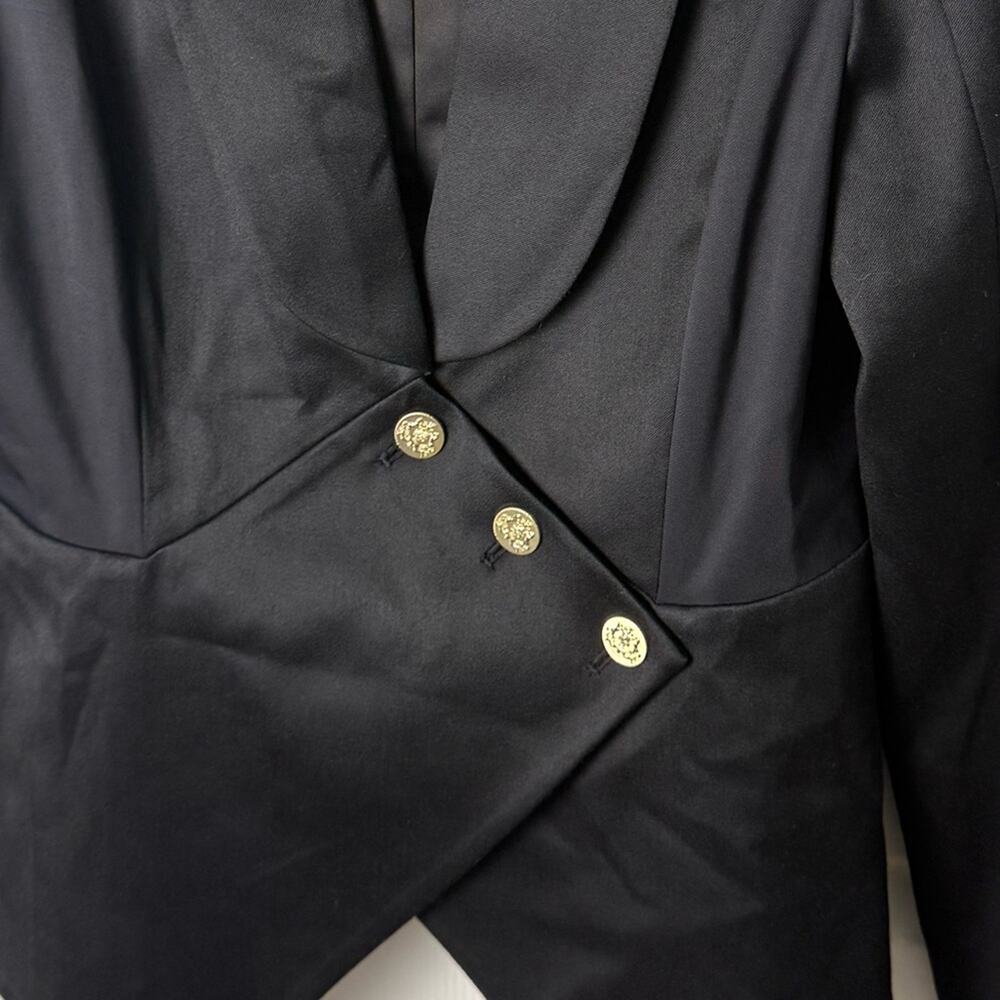 Alice + Olivia The Sculpt Blazer in Black 12 - Picture 4 of 10